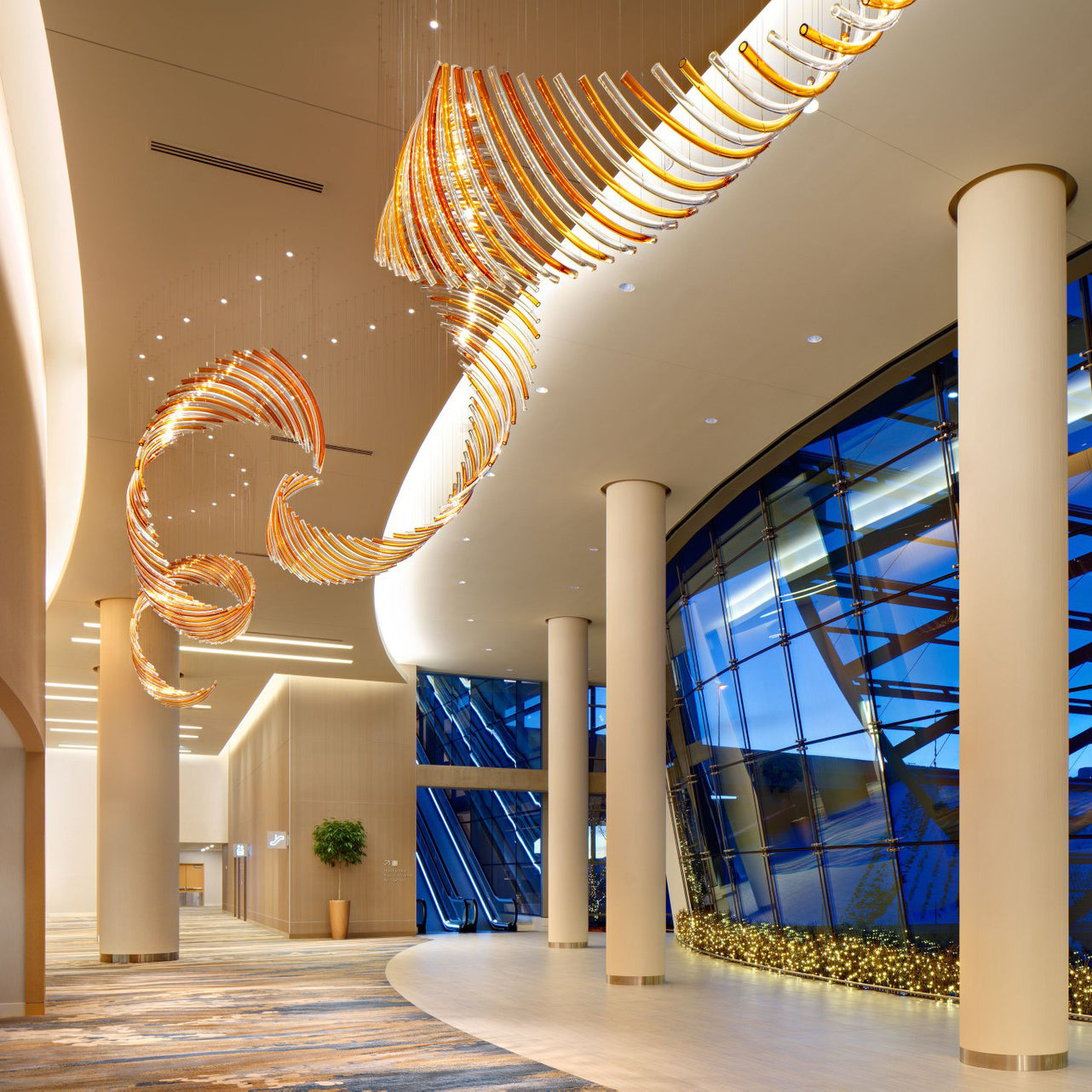 Fabricante de candelabros creativos de cristal de gran tamaño para hotel Villa