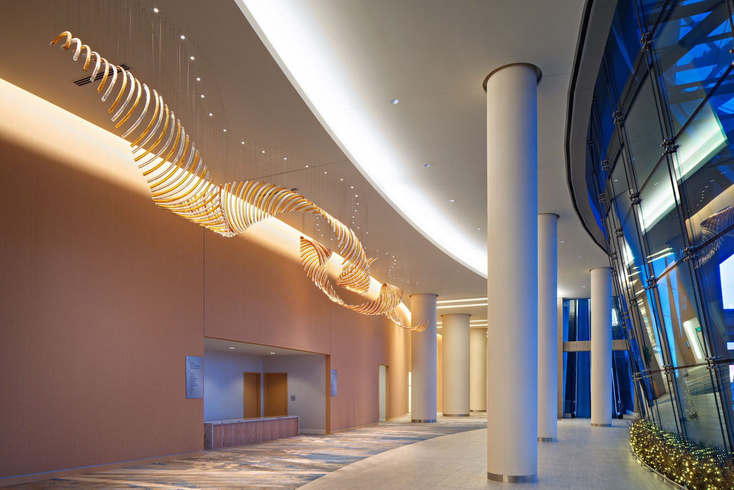 Fabricante de candelabros creativos de cristal de gran tamaño para hotel Villa