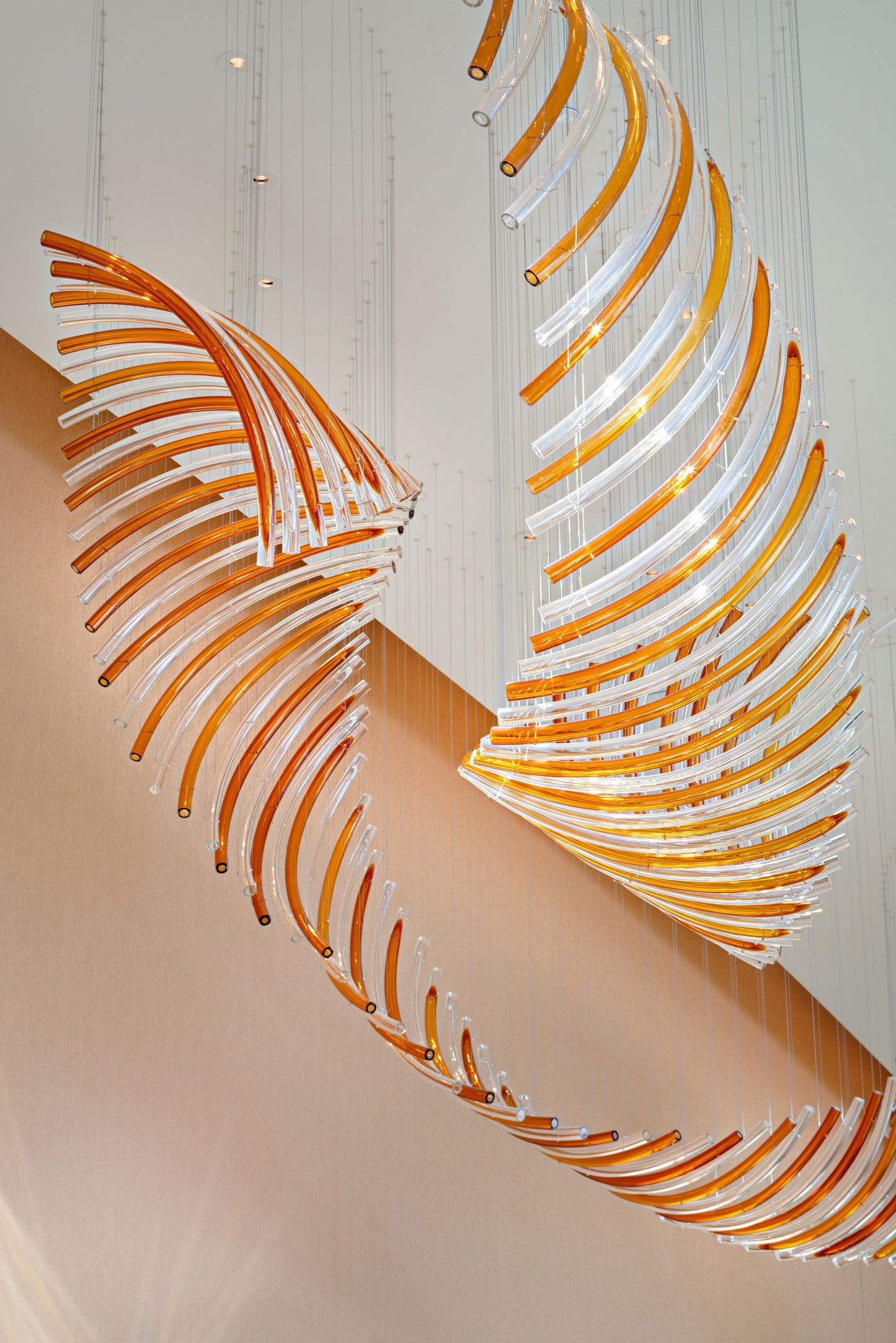 Fabricante de candelabros creativos de cristal de gran tamaño para hotel Villa