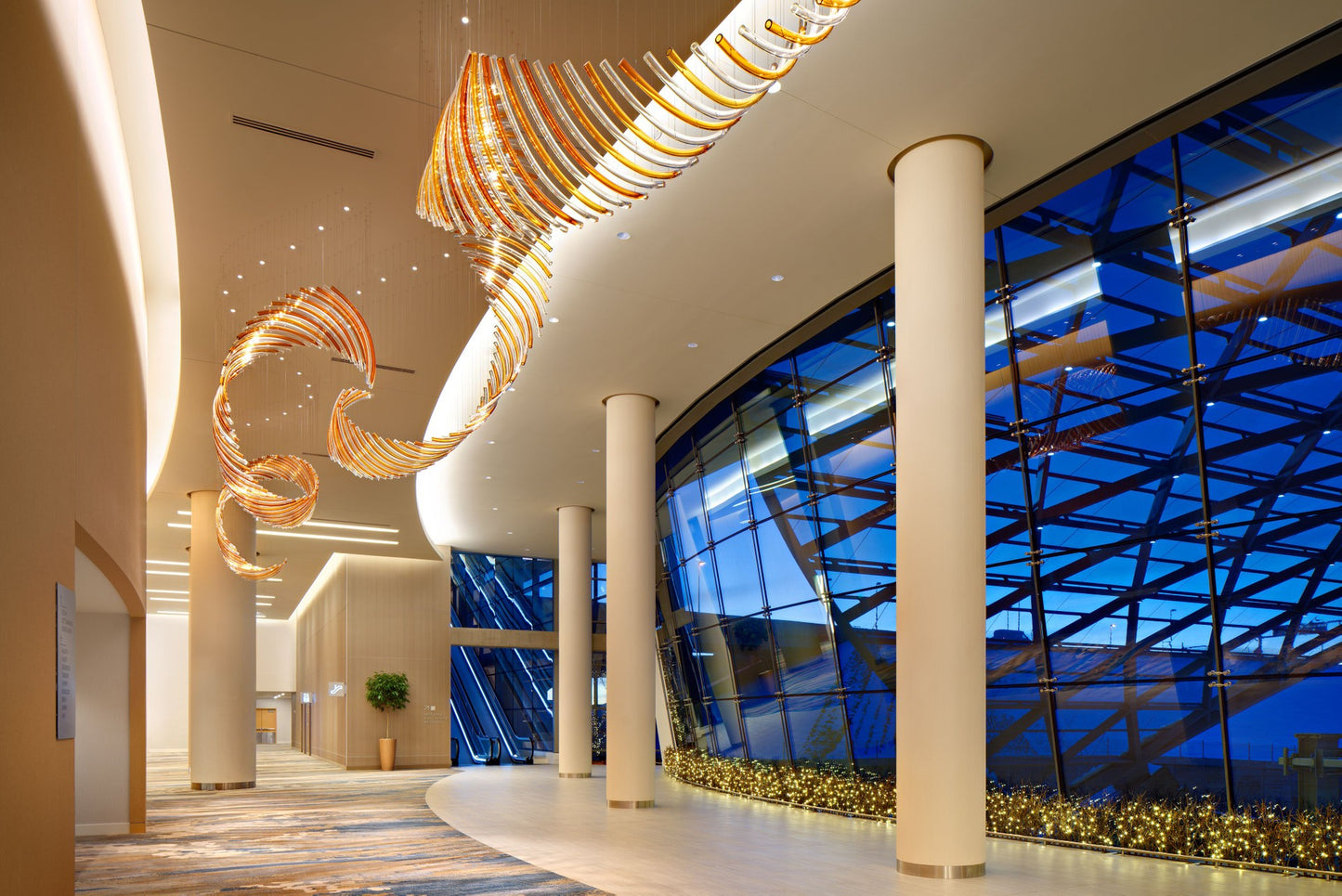 Fabricante de candelabros creativos de cristal de gran tamaño para hotel Villa