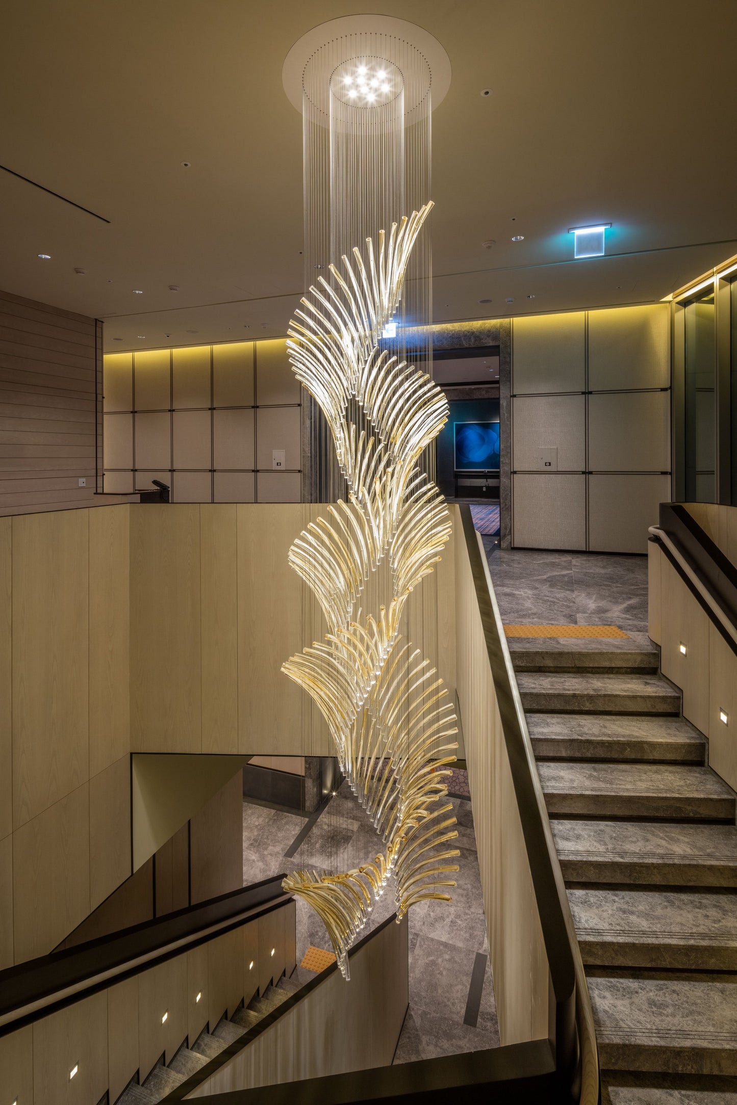 The hotel is not a creative crystal staircase chandelier