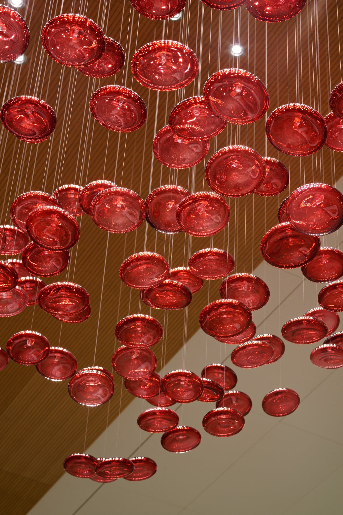 The hotel lobby banquet hall is not a lobby crystal chandelier